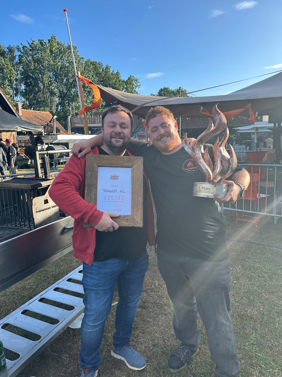 Max with the Open Fire Festival Germany trophy
